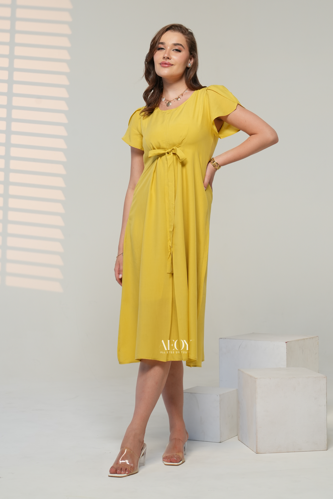 Shoreline–Front Tie Dress