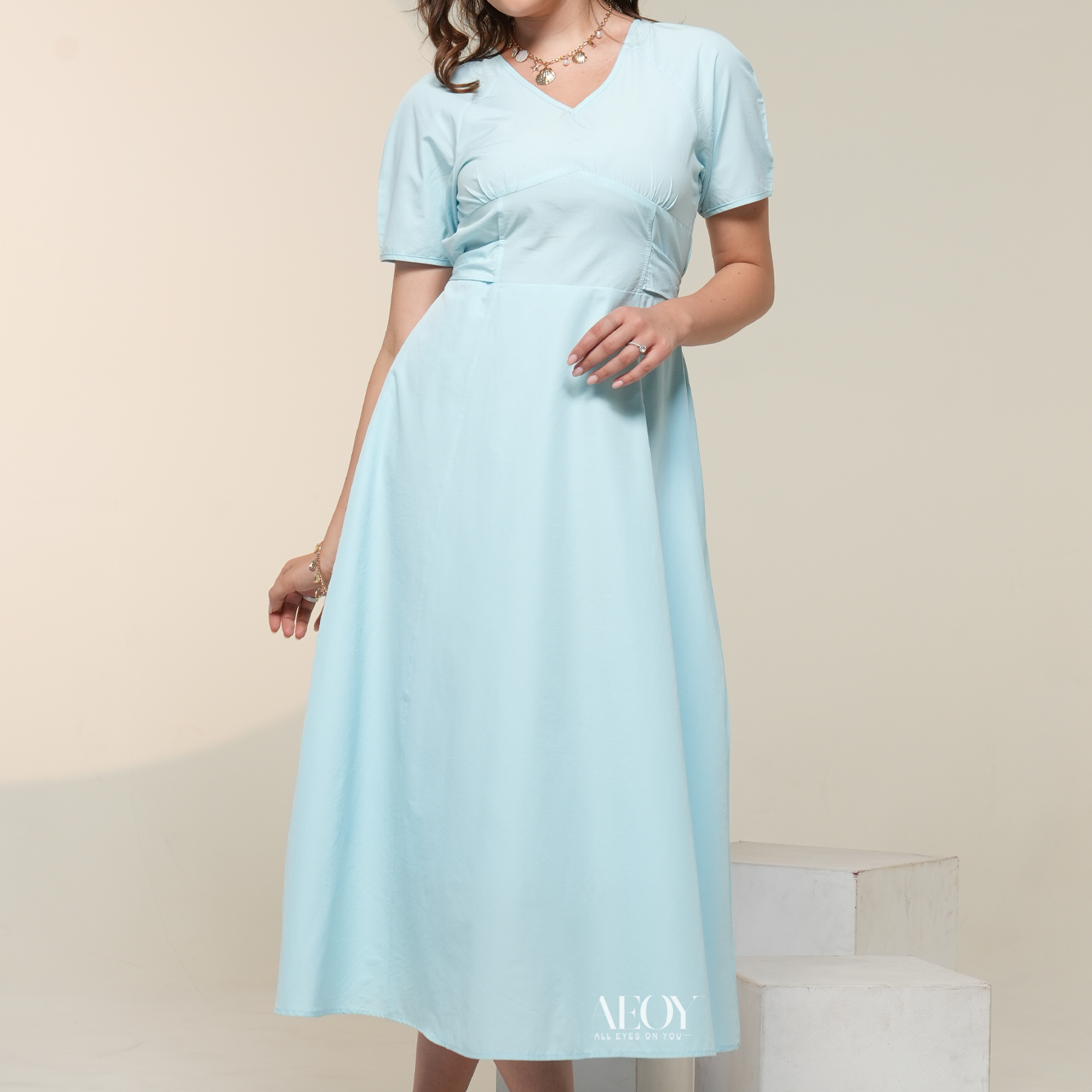 Breezy Bow-maxi dress