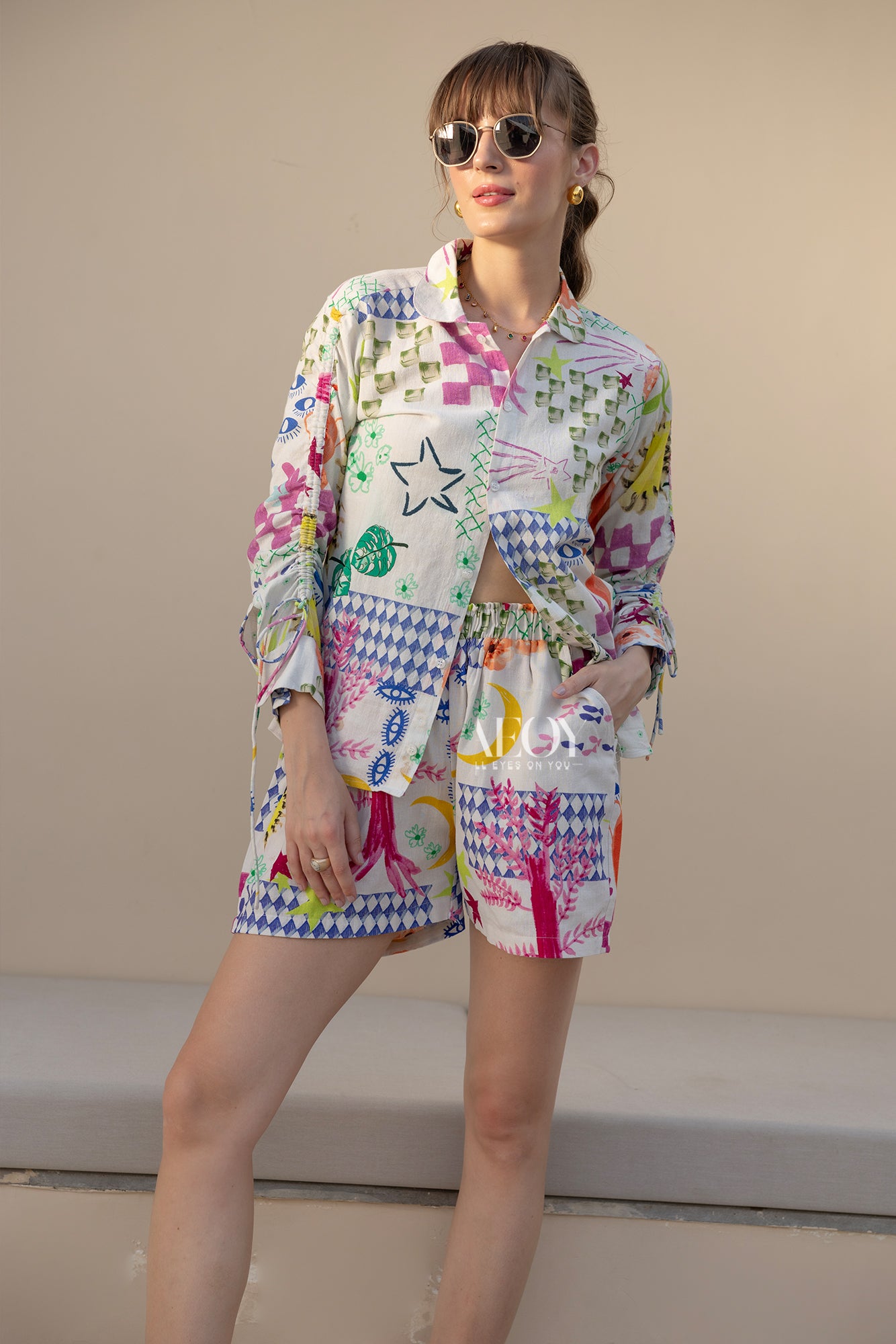 Into Color-Short Set