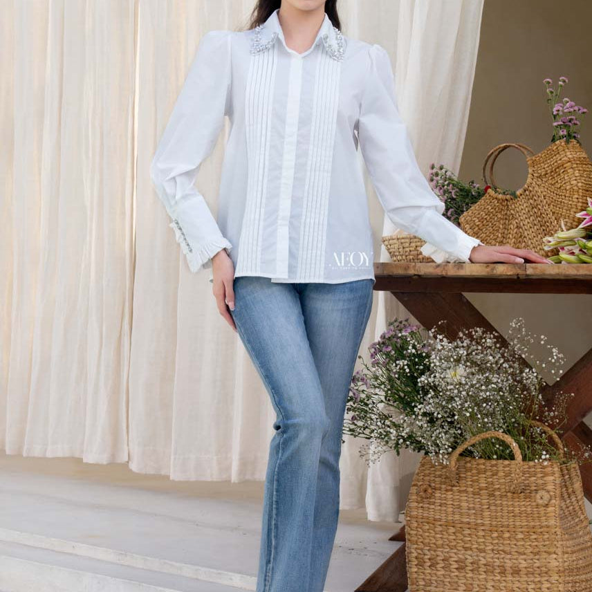 White embellished collar shirt women