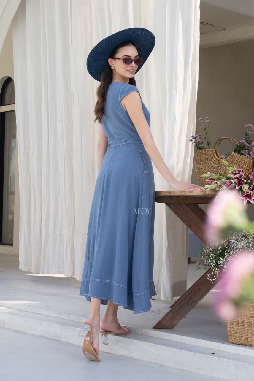 Black Chic Midi-Dress XL / Blue by Label S4U Black Chic Midi-Dress XL / Blue by Label S4U